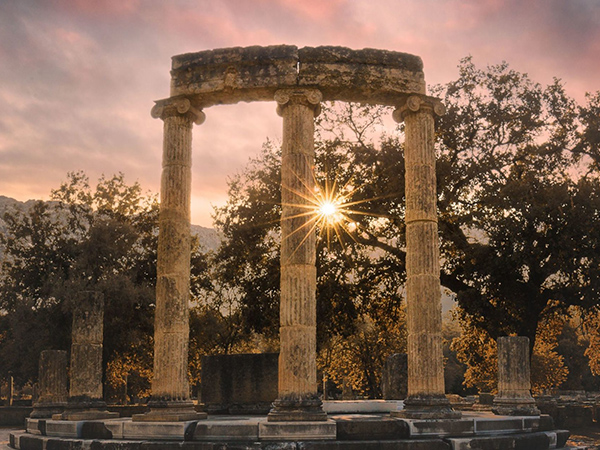 shutterstock_604221098_Sunset-in-Ancient-Olympia-Greece_2-1-scaled
